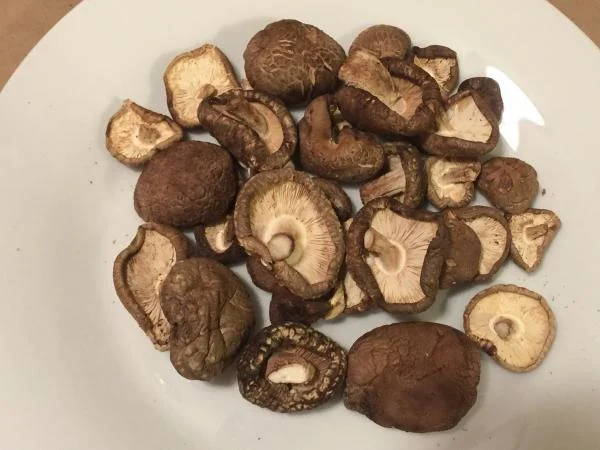 Shiitake Desidratado Inteiro Importado - foto 4
